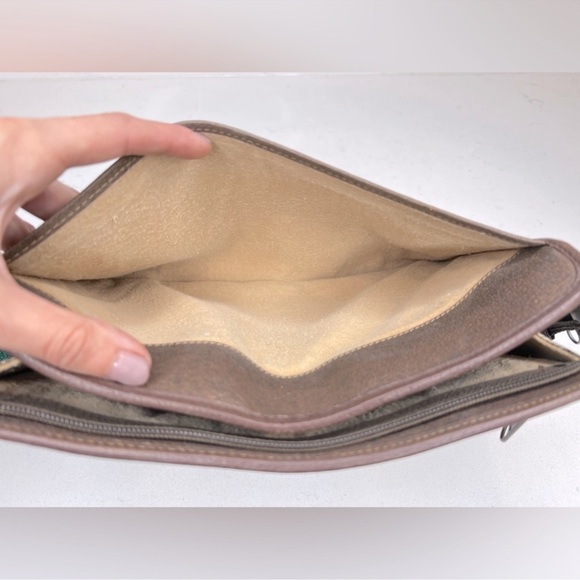 Authentic Vintage Gucci ophidia GG Monogram web Clutch Bag - Picture 5 of 8